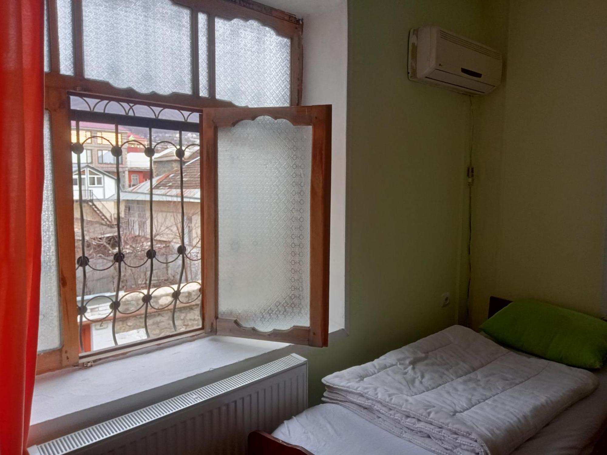 Canal Hostel Şǝki Εξωτερικό φωτογραφία
